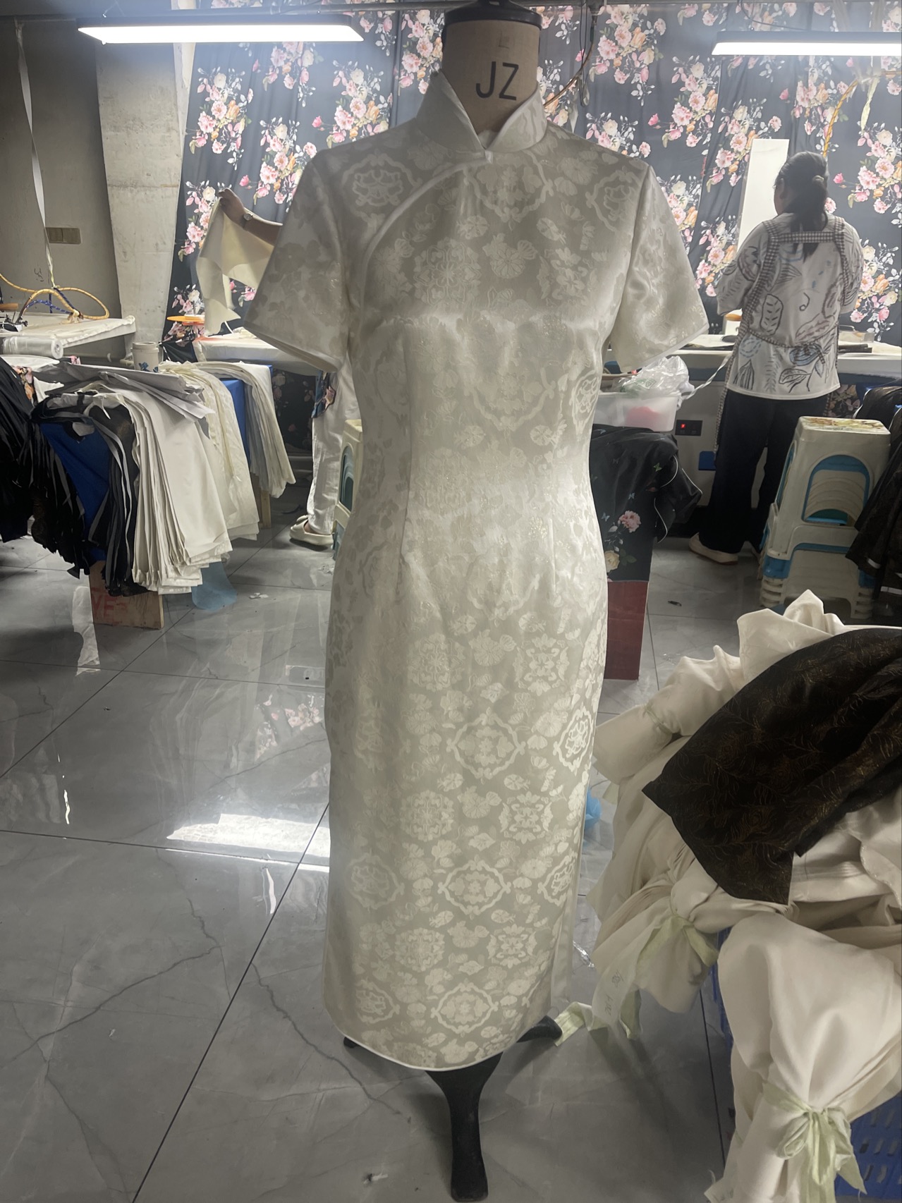 经典盘扣旗袍